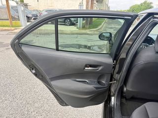 Toyota Corolla 2020 hatchback-thumb-49