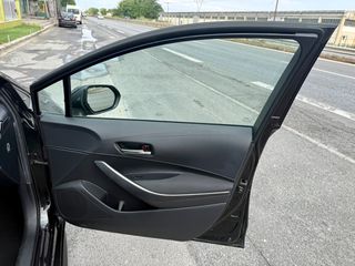 Toyota Corolla 2020 hatchback-thumb-53