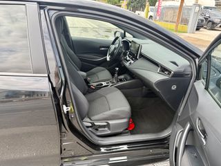 Toyota Corolla 2020 hatchback-thumb-55