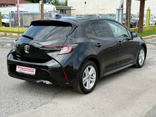 Toyota Corolla 2020 hatchback-thumb-17