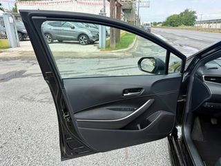 Toyota Corolla 2020 hatchback-thumb-26