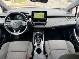 Toyota Corolla 2020 hatchback-thumb-31