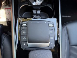 Mercedes-Benz EQA 2022 EQA 250 FULL ELECTRIC DRIVE ADVANCED NAVI CAMERA ΕΛΛΗΝΙΚΟ-thumb-21