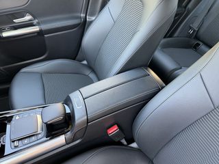 Mercedes-Benz EQA 2022 EQA 250 FULL ELECTRIC DRIVE ADVANCED NAVI CAMERA ΕΛΛΗΝΙΚΟ-thumb-26