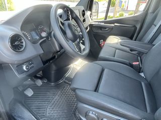 Κλούβα Mercedes-Benz 2022 317 Long-thumb-6