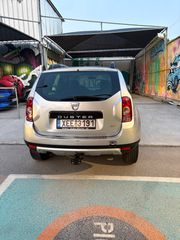Dacia Duster 2011-thumb-7