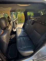 Dacia Duster 2011-thumb-19