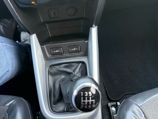 Suzuki Vitara 2017 1.6 DDIS COMFORT 4X2-thumb-19