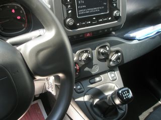 Fiat Panda 2023 HYBRID 56400km-thumb-20