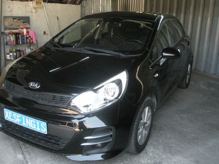 Kia Rio 2017 1.1 CRDI DIESEL-thumb-1