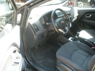 Kia Rio 2017 1.1 CRDI DIESEL-thumb-31