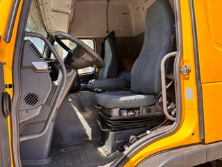Volvo 2013 FM-thumb-5