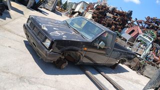 NISSAN PICK UP 1990