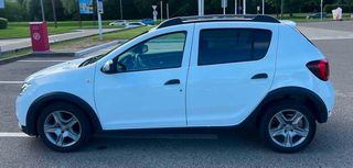 Dacia Sandero 2019 0.9 TCe Stepway-thumb-1