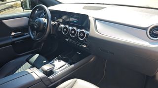 Mercedes-Benz GLA 200 2021 STYLE LINE 163HP-thumb-5