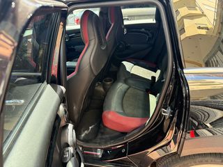 Mini John Cooper Works 2018-thumb-13