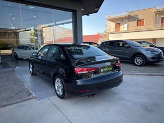 Audi A3 2019 TFSI 1.5 S-TRONIC 150Hp-thumb-4