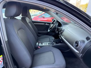 Audi A3 2019 TFSI 1.5 S-TRONIC 150Hp-thumb-12