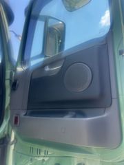 Volvo 2007 FH13 440-thumb-26