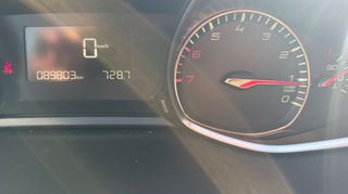 Peugeot 308 2016 Allure-thumb-12