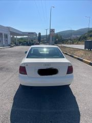 Audi A4 1995-thumb-4