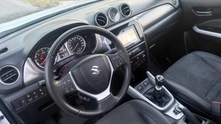 Suzuki Vitara 2016 4x4 Panorama Camera Xenon-thumb-13