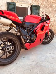 Ducati 1198 2011-thumb-1