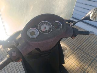 Peugeot Geopolis 250 2009-thumb-3