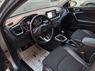 Kia Ceed / cee'd 2019 1.6 Full Extra-thumb-36