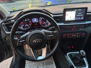 Kia Ceed / cee'd 2019 1.6 Full Extra-thumb-37