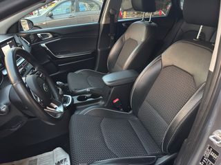 Kia Ceed / cee'd 2019 1.6 Full Extra-thumb-39