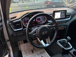 Kia Ceed / cee'd 2019 1.6 Full Extra-thumb-46