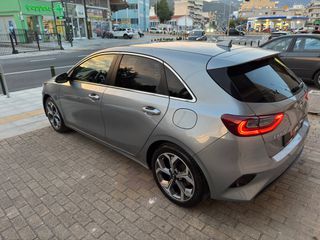 Kia Ceed / cee'd 2019 1.6 Full Extra-thumb-15