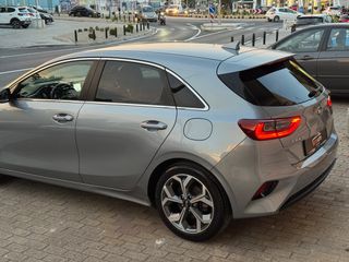 Kia Ceed / cee'd 2019 1.6 Full Extra-thumb-18