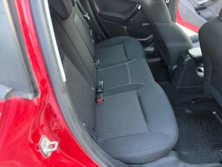 Peugeot 208 2019-thumb-16