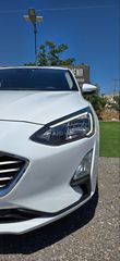 Ford Focus 2020-thumb-1