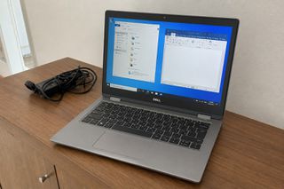 Dell Latitude 3310 2‑in‑1, ασημί, Refurbished Grade A και σε άριστη κατάσταση.