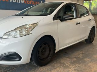 Peugeot 208 2015 Peugeot 208 1.6 Blue-HDi Affaire Pack Clim-thumb-2