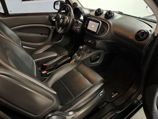 Smart ForTwo 2016 0.9 TURBO BRABUS ORIGINAL F1- Xclusive-thumb-24