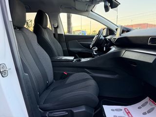 Peugeot 3008 2018 Active-thumb-20