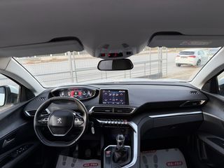 Peugeot 3008 2018 Active-thumb-11
