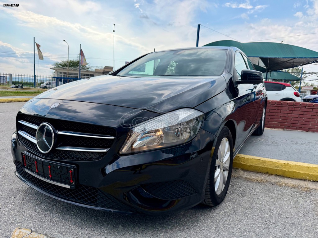 Mercedes-Benz A 180 2014 #AMG LINE ΠΡΟΣΦΟΡΑ NAVI FULL EXTRA#