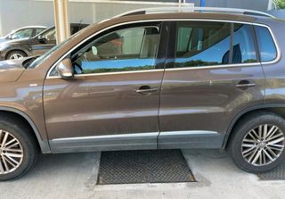 Volkswagen Tiguan 2014 2.0 TDi-thumb-9