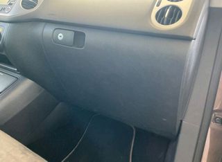 Volkswagen Tiguan 2014 2.0 TDi-thumb-36