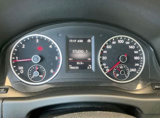 Volkswagen Tiguan 2014 2.0 TDi-thumb-15