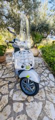 Piaggio Vespa GTS 300 2023 GTS 300 SUPER