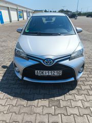 Toyota Yaris 2016 HYBRID