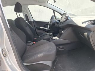 Peugeot 208 2017 Peugeot 208 1.6 Blue-HDi Affaire Premium Pack-thumb-11