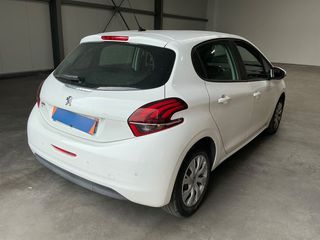 Peugeot 208 2018 Peugeot 208 1.6 Blue-HDi Affaire Premium Pack-thumb-2