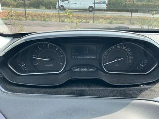 Peugeot 208 2018 Peugeot 208 1.6 Blue-HDi Affaire Premium Pack-thumb-7
